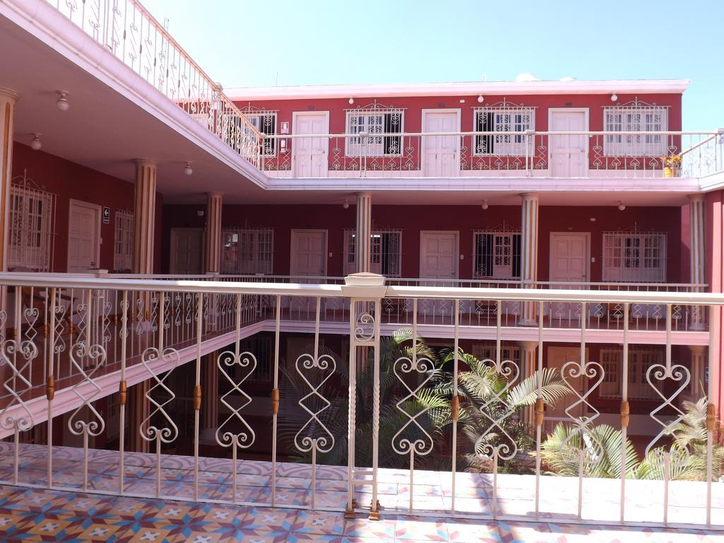 Hotel Colonial Trujillo Exterior foto