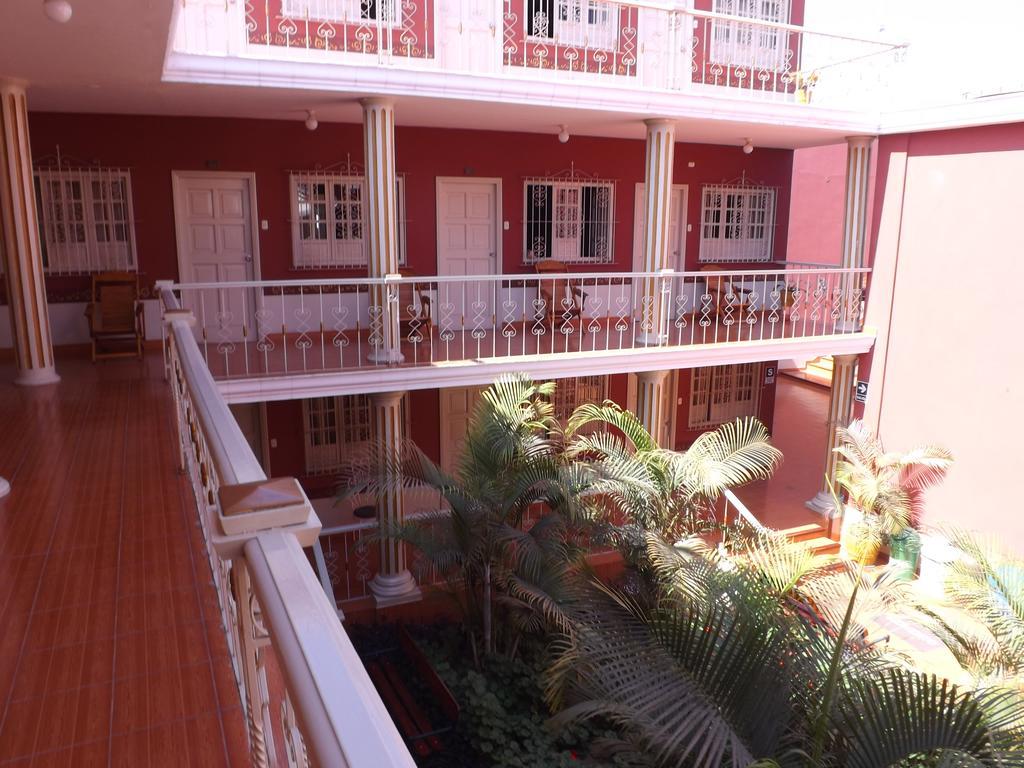 Hotel Colonial Trujillo Exterior foto