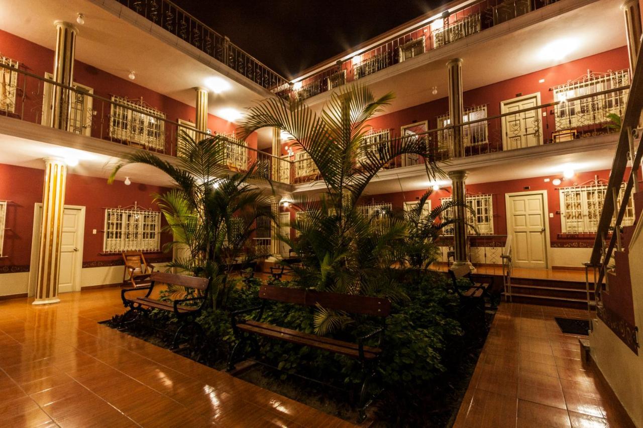 Hotel Colonial Trujillo Exterior foto