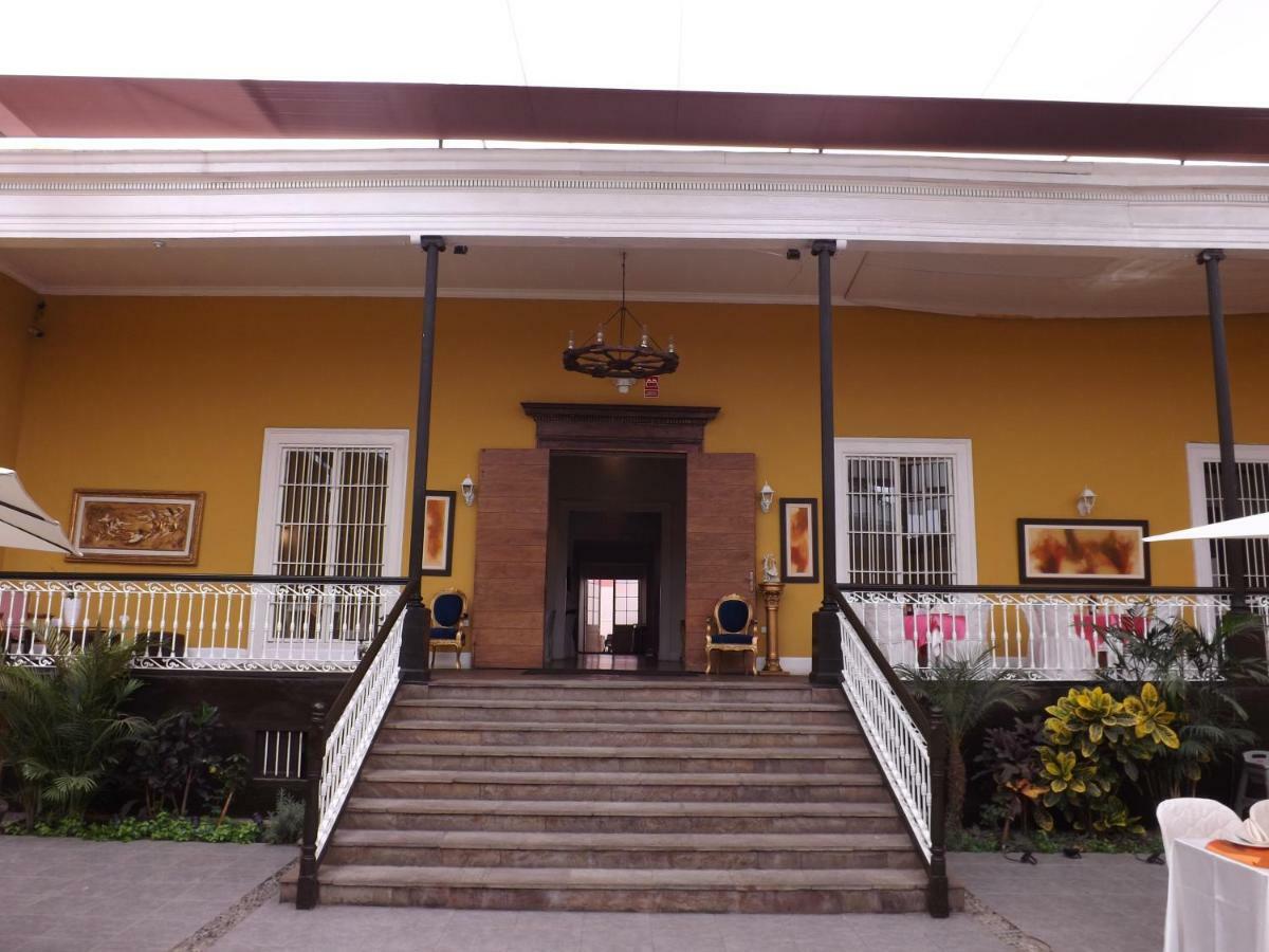 Hotel Colonial Trujillo Exterior foto